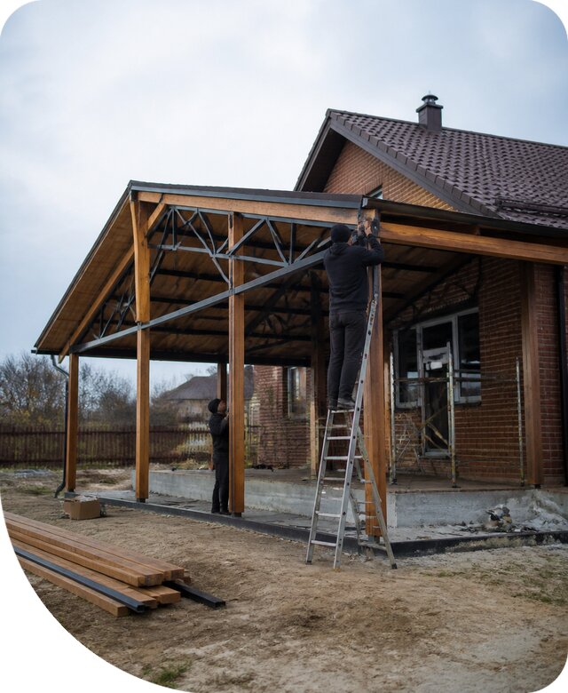 Пристройка навеса к дому и участку в Уссурийске под ключ